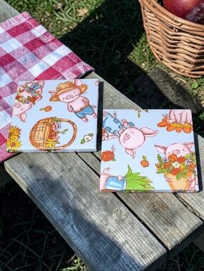 This Little Piggy Coaster Set